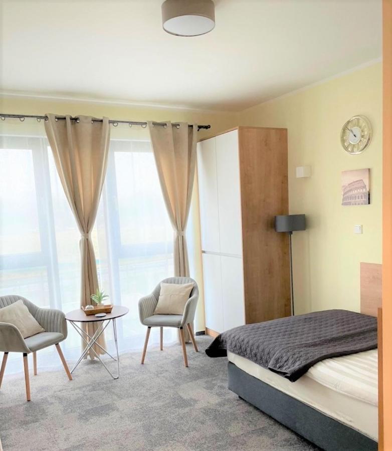 Likedaheim Apartments Rosbach vor der Höhe Dış mekan fotoğraf