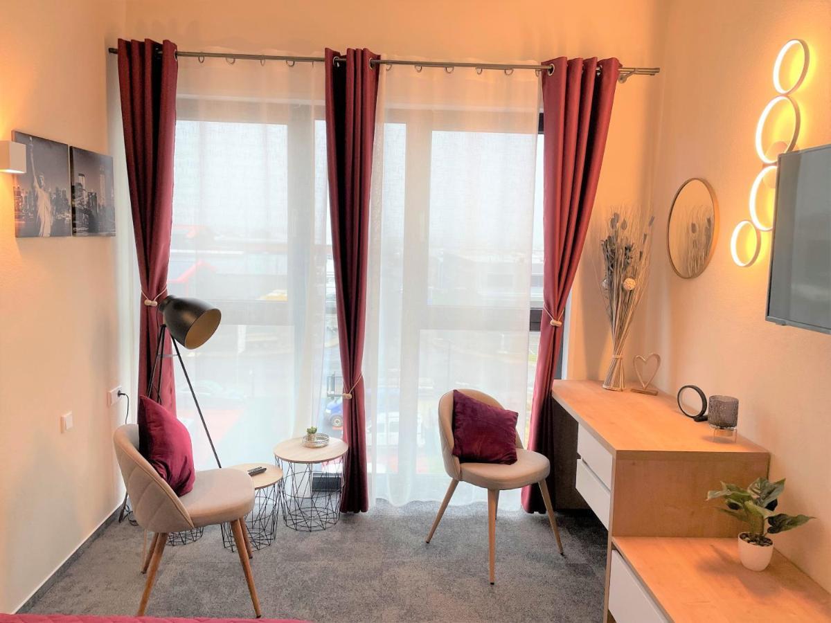 Likedaheim Apartments Rosbach vor der Höhe Dış mekan fotoğraf